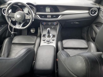 Alfa Romeo Stelvio SUV Facelifting 2.0 Turbo 280KM 2023 Alfa Romeo Stelvio Ti 2023 2.0l 2.0 Benzyna 280KM, zdjęcie 8