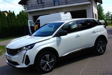 Peugeot 3008 II Plug-In Hybrid Facelifting 1.6 HYBRID 225KM 2023 Peugeot 3008 1.6 Hybrid 225KM EAT8 Allure Bezwypadkowy Serwisowany Ladne A, zdjęcie 14