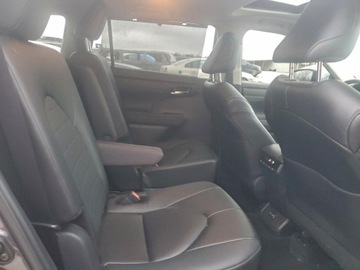 Toyota Highlander III 2024 Toyota Highlander LE 2024 2.4 Benzyna 265KM, zdjęcie 11