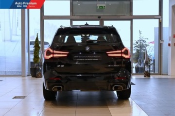 BMW X3 G01 SUV Facelifting 2.0 20d 190KM 2022 BMW X3 xDrive20dFV23Reflektory LEDFotele Sportowe 2.0 Diesel 190KM, zdjęcie 18