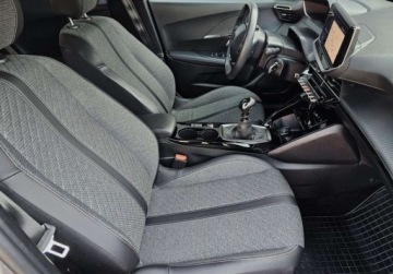 Peugeot 2008 II SUV 1.2 PureTech 100KM 2023 Peugeot 2008 1.2 PB 102KM Allure FV23 Salon PL Serwis ASO Gwarancja 1.2, zdjęcie 11