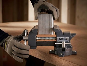 ЛЕГКИЕ ПОВОРОТНЫЕ ЗАМОЧНЫЕ ТИСКИ STANLEY 1-83-065