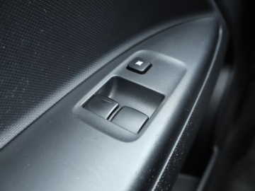 Mitsubishi Space Star Hatchback 5d 1.0 71KM 2014 Mitsubishi Space Star 1.0 MIVEC, Salon Polska, zdjęcie 12