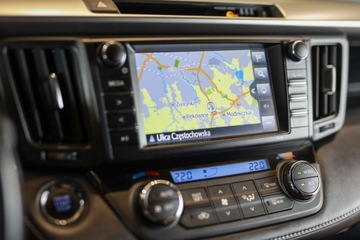 Toyota RAV4 IV MPV Facelifting 2.0 Valvematic 152KM 2017 Toyota RAV4 2.0 Premium 4x4 2.0 Benzyna 152KM, zdjęcie 12