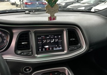 Dodge Challenger III 2019 Dodge Challenger 3.6 benzyna 309KM Automat lopatki Gwarancja Zamiana Zarej, zdjęcie 11