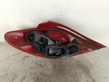 PEUGEOT 207 06- SVĚTLO ZADNÍ PRAVÁ 3D HB
