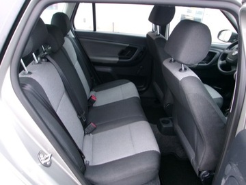 Skoda Fabia II 2010 Skoda FABIA II 1.2 Serwisowana, zdjęcie 7