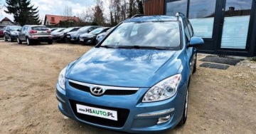 Hyundai i30 I CW Facelifting 1.6 DOHC CVVT 126KM 2010 Hyundai i30 BENZYNA KLIMATYZACJA super okazja polecamy 1.6 Benzyna, zdjęcie 2