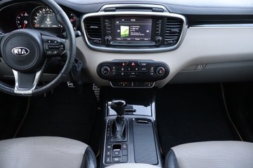 Kia Sorento III SUV 2.0 CRDi 185KM 2016 Kia Sorento 2.0 CRDi, Salon Polska, 182 KM, 4X4, zdjęcie 11