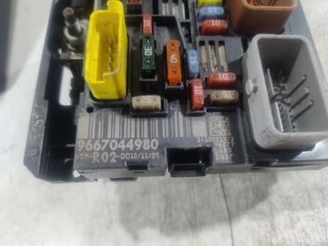 БЛОК ПРЕДОХРАНИТЕЛЕЙ BSM PEUGEOT 3008 I 1.6 HDI 9667044980