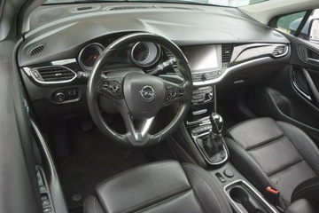 Opel Astra K Sports Tourer 1.6 CDTI 110KM 2017 Opel Astra 1.6CDTI doinwestowany bezwypadkowy, zdjęcie 15