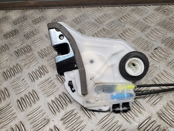 LEXUS NX 2015 ZADNÍ STRANA LEVÝ ZÁMEK DVEŘE ZADNÍCH