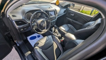 Jeep Cherokee V 2018 Jeep Cherokee 2.4i 182PS ZAREJESTROWANY Serwis, zdjęcie 12