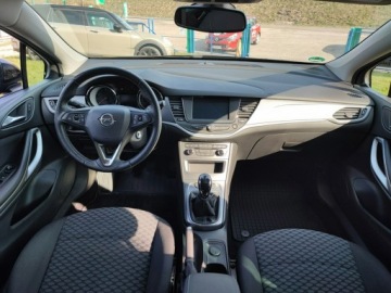 Opel Astra K Sports Tourer 1.4 Turbo 125KM 2019 Opel Astra Sports Tourer 1.4 Turbo Edition, zdjęcie 23
