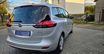Opel Zafira C Tourer Facelifting 1.4 Turbo 140KM 2017 Opel Zafira 7-osob Navigacja Grzane Fotele i Kierownica Klimatronic 2017, zdjęcie 13