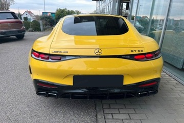 Mercedes AMG GT C190 Coupe 4d Facelifting 4.0 63 585KM 2024 MERCEDES-BENZ AMG GT 63 4Matic+ Coupe 4.0 (585KM) 2024, zdjęcie 2