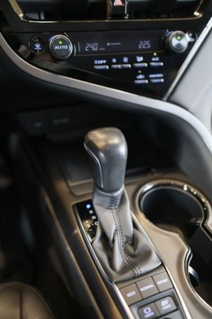 Toyota Camry IX Sedan 2.5 Hybrid Dynamic Force 218KM 2023 Toyota Camry 2.5 Hybrid Prestige CVT 2.5 Hybryda 218KM, zdjęcie 14