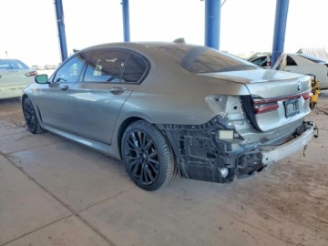 BMW Seria 7 G70 2022 BMW Seria 7 750XI 2022 4.4 Benzyna 523KM, zdjęcie 1