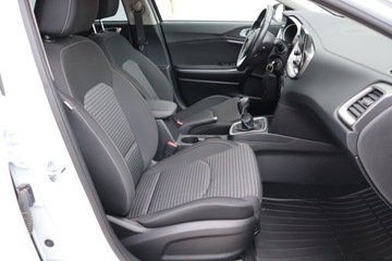 Kia Ceed III Kombi Facelifting 1.5 T-GDI 160KM 2022 Kia Ceed 1.5 T-GDI, Salon Polska, Serwis ASO, zdjęcie 8