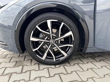 Toyota Prius V (XW60) 2.0  Hybrid Dynamic Force Plug-in 223KM 2023 Toyota Prius Plug-in Hybrid Executive V (2023-), zdjęcie 25