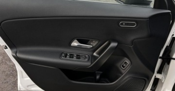 Mercedes CLA C118/X118 Coupe Facelifting 1.3 200 163KM 2024 Mercedes-Benz CLA Salon PL Od Dealera Kamera Android Podgrzewane fotele MB, zdjęcie 8