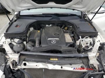 Mercedes GLC C253 2018 Mercedes-Benz GLC 2018r., 2,0L 300 4MATIC 2.0 Benzyna 241KM, zdjęcie 11