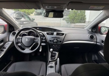 Honda Civic IX Tourer 1.8 i-VTEC 142KM 2015 Honda Civic Honda Civic 1.8 Benzyna 142KM, zdjęcie 6