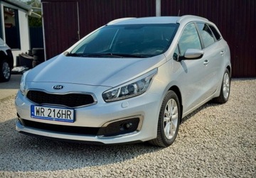 Kia Ceed II Kombi Facelifting 1.6 GDI 135KM 2016 Kia Ceed 1.6 benzyna 135KM PDC Led grzane fotele climatronic 2 stref serwis, zdjęcie 4