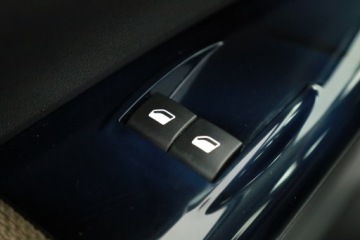 Citroen C4 Cactus Crossover 1.2 PureTech 82KM 2015 Citroen C4 Cactus 1.2 PureTech, Salon Polska, zdjęcie 14