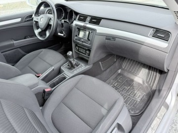 Skoda Superb II Outdoor 1.6 TDI CR DPF 105KM 2014 Škoda Superb Skoda Superb 1.6 TDI 105KM 2014r., zdjęcie 19