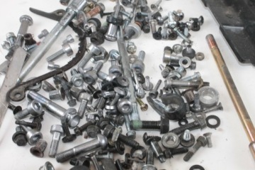 КОМПЛЕКТ БОЛТОВ HONDA CBR 929 SC44