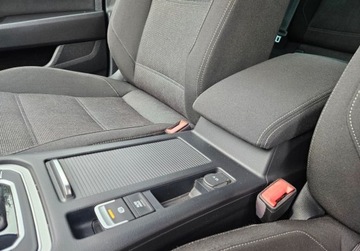 Volkswagen Passat B8 Variant 2.0 TDI BlueMotion SCR 150KM 2017 Volkswagen Passat Automat, Niski przebieg,ze Szwajcarii, Polecam 2.0 Diesel, zdjęcie 31