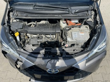 Toyota Yaris III Hatchback 5d Facelifting 2017 1.5 Hybrid 100KM 2020 Toyota Yaris Automat Hybryda Klimatronik Kamera, zdjęcie 12