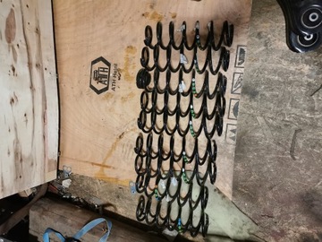 SEAT IBIZA 6J 4 VW POLO 6R SKODA FABIA II SPRĘŻYNA ZAWIESZENIA TYŁ TYLNA HB