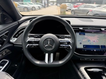 Mercedes Klasa E W214 Sedan 2.0 200 204KM 2025 E Klasa 200 4-Matic AMG 2.0 (204KM) 2025, zdjęcie 5