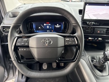 Toyota Proace II 2024 Toyota PROACE CITY VERSO 1.5 D-4D VIP 1.5 D-4D VIP, zdjęcie 13