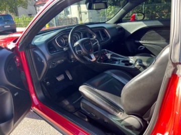 Dodge Challenger III 5.7 V8 HEMI 377KM 2015 Dodge Challenger V8 HEMI 5.7 377 KONI AUTOMAT NAWIGACJA KAMERA RINGI SUBWO, zdjęcie 4