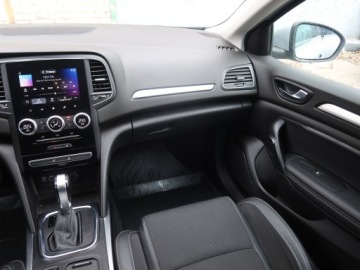 Renault Megane IV Grandtour Facelifting 1.3 TCe 140KM 2021 Renault Megane 1.3 TCe, Salon Polska, Serwis ASO, zdjęcie 7