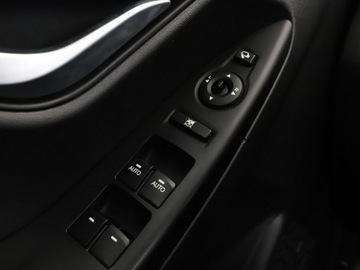 Hyundai ix20 Mikrovan Facelifting 1.4 MPI 90KM 2018 Hyundai ix20 niski przebieg grzane fotele PDC, zdjęcie 30