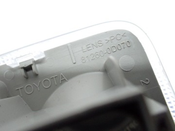 LAMPA INTERIÉR KABINY ORIGINÁLNÍ 81260-0D070 TOYOTA YARIS III 12R