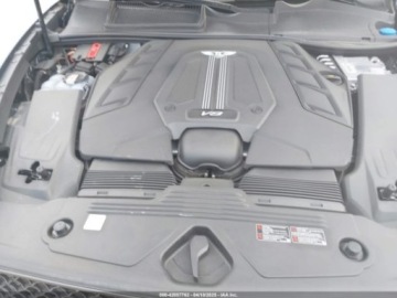 Bentley Bentayga 2021 Bentley Bentayga First Edition, 2021r., 4x4, 4.0L V8 4.0 Benzyna 542KM, zdjęcie 8