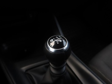 Toyota C-HR I Crossover 1.2L Turbo 116KM 2017 Toyota C-HR 1.2 Turbo, Salon Polska, zdjęcie 16