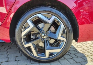 Volkswagen Passat B8 Variant Facelifting 2.0 TDI SCR 150KM 2025 Volkswagen Passat Variant R-Line 2.0TDI 150KM DSG Matrix Hak Masaz Keyless, zdjęcie 38