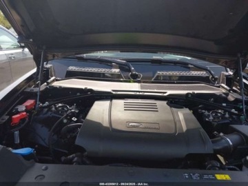 Land Rover Defender IV (L663) 2025 Land Rover Defender 90 P300 S 2025 2.0l 2.0 Benzyna 296KM, zdjęcie 7