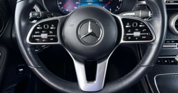 Mercedes GLC C253 SUV Facelifting 2.0 200d 163KM 2022 Mercedes-Benz GLC SalonPL Matic LED Kamera Nawigacja Keyless Tempomat ASO, zdjęcie 6