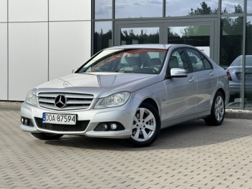 Mercedes Klasa C W204 Limuzyna 1.8 180 CGI BlueEFFICIENCY 156KM 2012 Mercedes C 180 Climatronic, Tempomat, Bluetooth