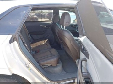 Audi Q8 2022 Audi Q8 Prestige 55, 2022r., 4x4, 3.0L 3.0 Benzyna 335KM, zdjęcie 9