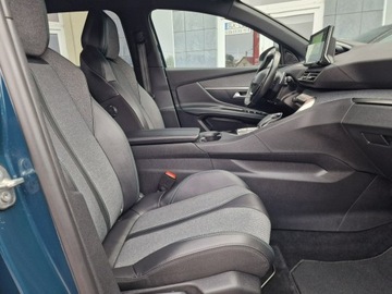 Peugeot 3008 II Plug-In Hybrid Facelifting 1.6 HYBRID 225KM 2023 Peugeot 3008 hybrid, zdjęcie 22