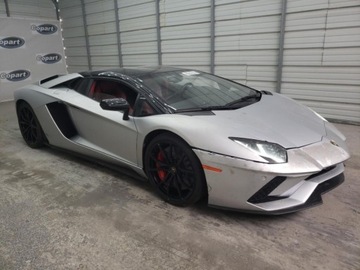 Lamborghini Aventador 2018 Lamborghini Aventador S 2018 6.5l 6.5 Benzyna 729KM, zdjęcie 5