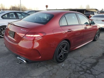Mercedes Klasa C W206 2022 Mercedes-Benz Klasa C 2022, 2.0L, 4x4, od ubezpieczalni 2.0 Benzyna 255KM, zdjęcie 3